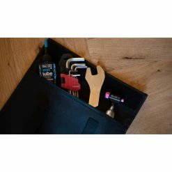 Hiplok Flipstand Portable Workstand -Promos Vélos de route Magasin Hiplok Flipstand Portable Workstand Bike Stands All Black FS1AB 8