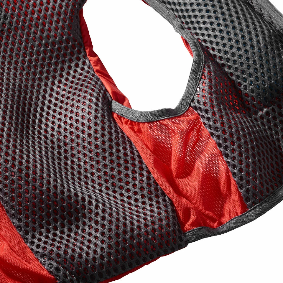 Salomon Active Skin 4 With Flasks 3 Salomon Active Skin 4 With Flasks – Image 3