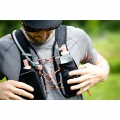 OMM TrailFire Hydration Vest 8 OMM TrailFire Hydration Vest -Promos Vélos de route Magasin OMM TrailFire Hydration Vest Hydration Vests Black AW21 OF044K1B0S 0