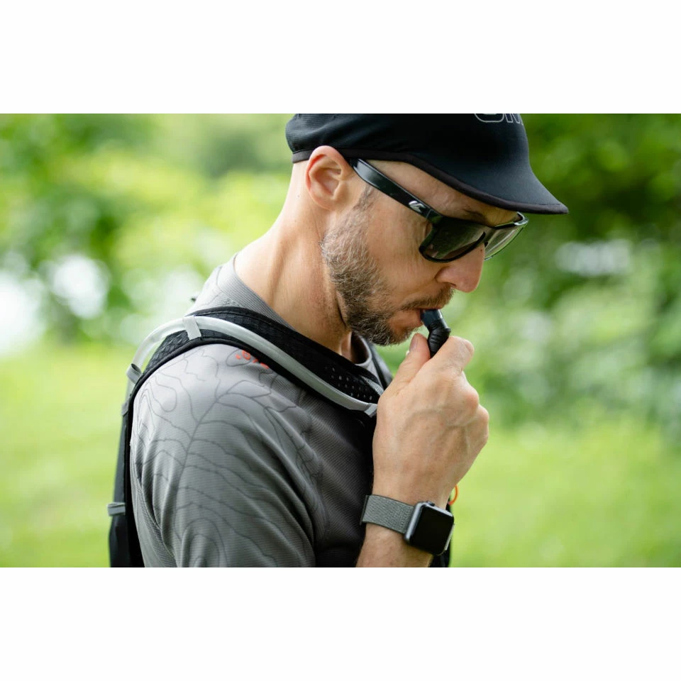 OMM TrailFire Hydration Vest 5 OMM TrailFire Hydration Vest – Image 5