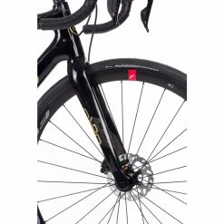 Orro Gold STC 105 Di2 R500DB Road Bike (2023) -Promos Vélos de route Magasin Orro Gold STC 105 Di2 R800DB Road Bike 04