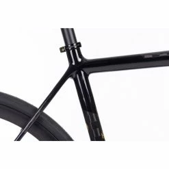 Orro Gold STC 105 Di2 R500DB Road Bike (2023) -Promos Vélos de route Magasin Orro Gold STC 105 Di2 R800DB Road Bike 10