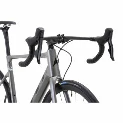 Vélo De Route Vitus Vitesse EVO CR ETap (2022) -Promos Vélos de route Magasin Vitus Vitesse EVO CR eTap AXS Road Rival 09