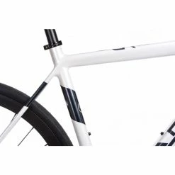Orro Gold EVO 105 Hydro R800 Road Bike (2023) -Promos Vélos de route Magasin White Graphite Gold Evo 105 Seat